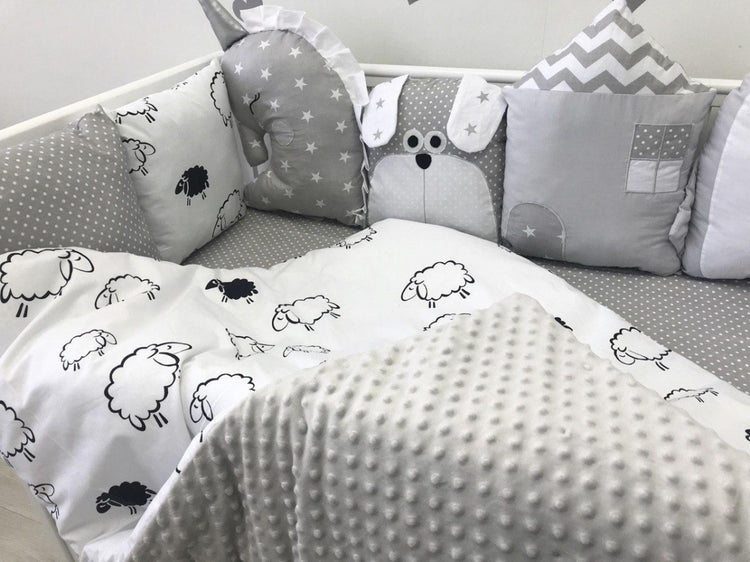 Комплект постільної білизни для дітей – зручні дитячі набори в ліжечко високої якості