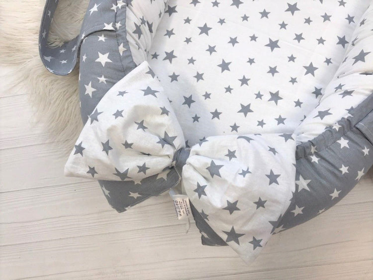 Кокон-мобіль - стильний і зручний дитячий аксесуар для сну