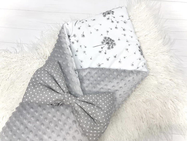 Дитячі пледи-конверти з плюшем – ідеальне поєднання комфорту і стилю для вашої малечі
