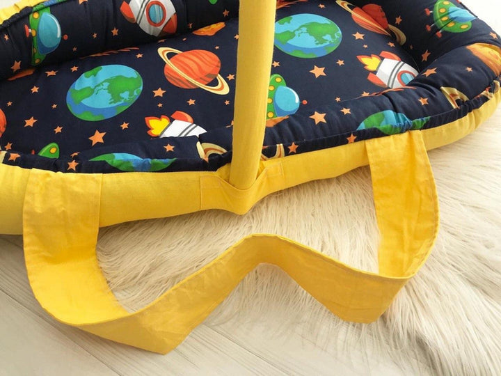 Кокон-мобіль - стильний і зручний дитячий аксесуар для сну