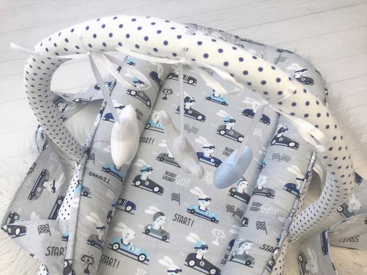 Кокон-мобіль - стильний і зручний дитячий аксесуар для сну