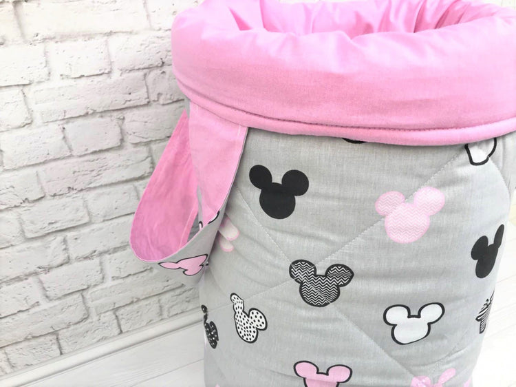 Красиві та практичні кошики для зберігання дитячих іграшок, організовуючи простір у дитячій кімнаті