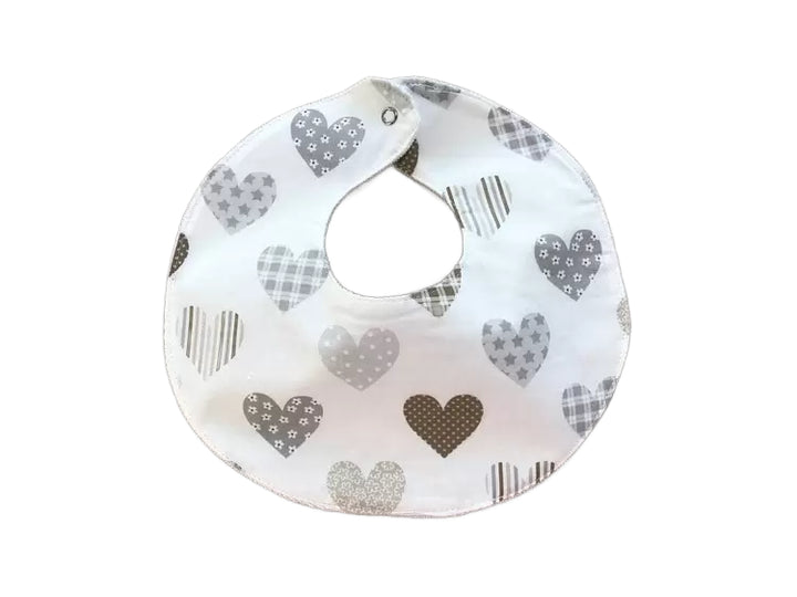 Яскраві дитячі непромокаючі слюнявчики для годування та захисту одягу