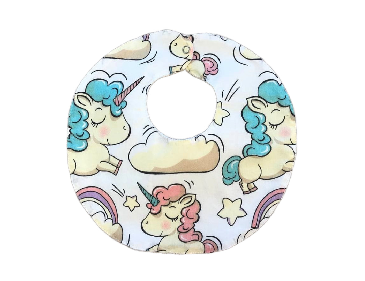 Яскраві дитячі непромокаючі слюнявчики для годування та захисту одягу