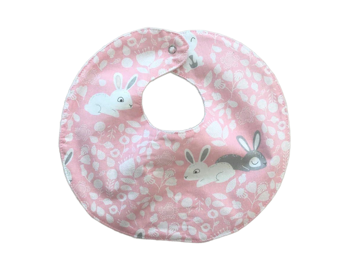 Яскраві дитячі непромокаючі слюнявчики для годування та захисту одягу