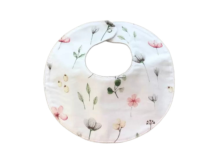 Яскраві дитячі непромокаючі слюнявчики для годування та захисту одягу