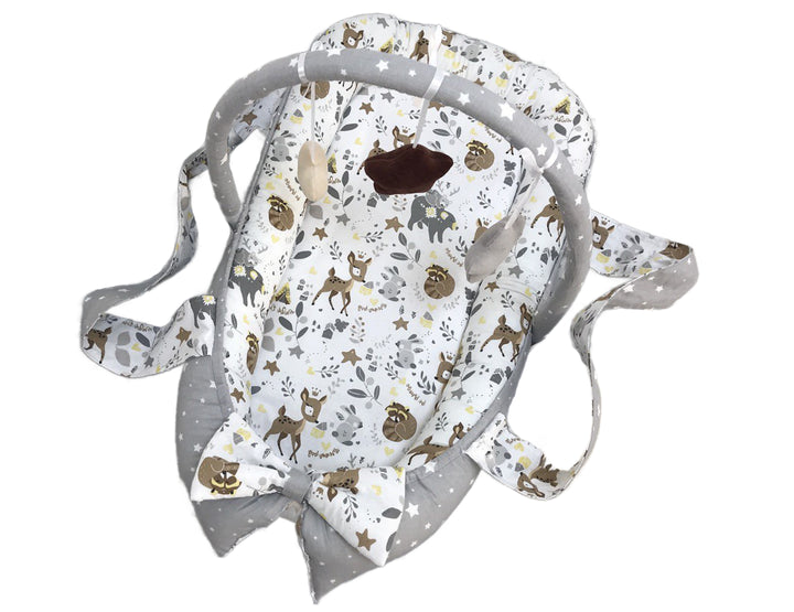 Кокон-мобіль "Олені з листочками"