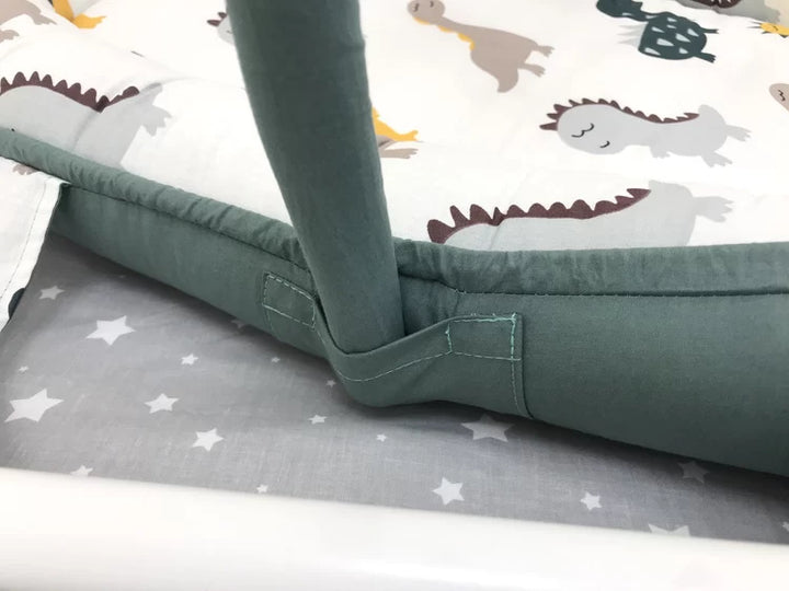 Кокон-мобіль - стильний і зручний дитячий зручний аксесуар для сну