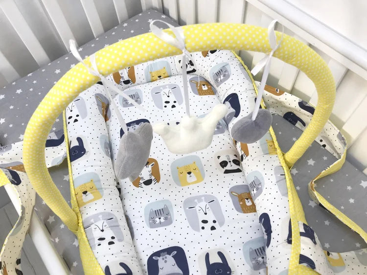 Кокон-мобіль - стильний і зручний дитячий аксесуар для сну