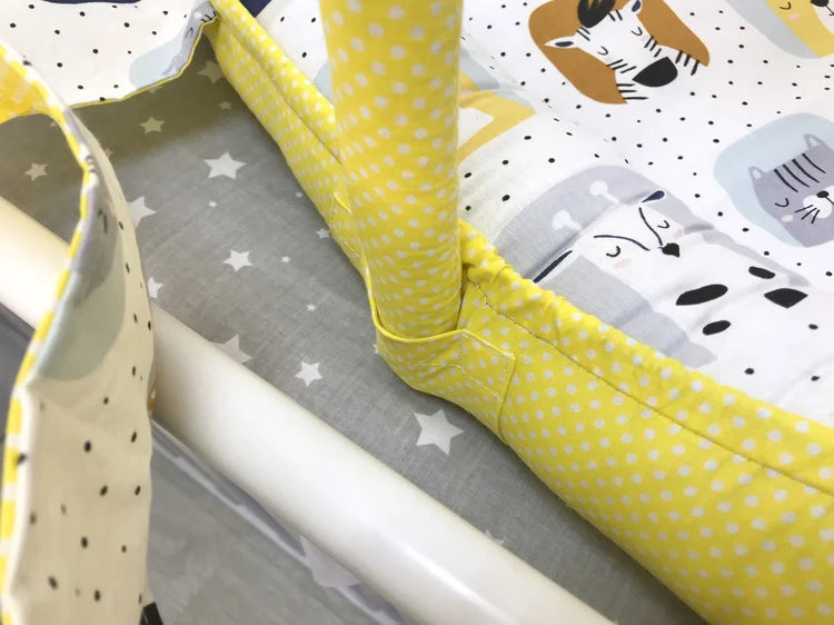 Кокон-мобіль - стильний і зручний дитячий аксесуар для сну