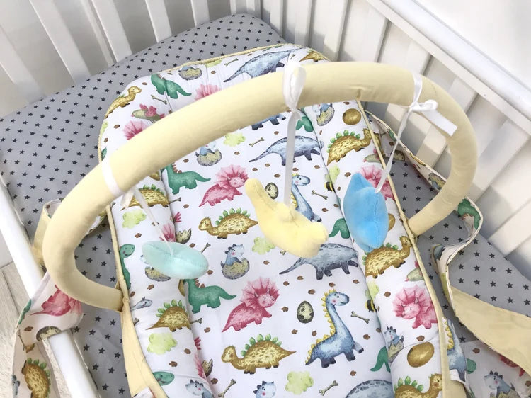 Кокон-мобіль-стильний і зручний дитячий зручний аксесуар для сну