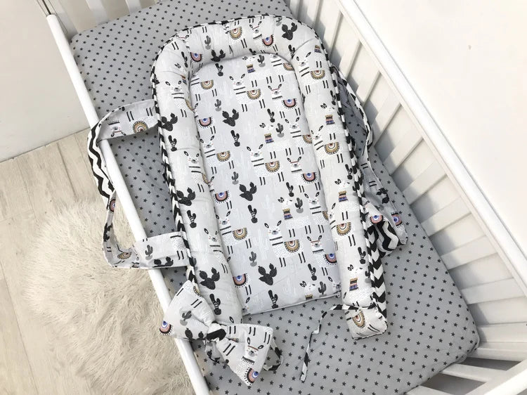 Кокон-мобіль - стильний і зручний дитячий аксесуар для сну