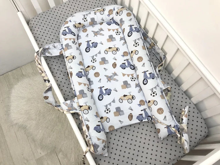 Кокон-мобіль - стильний і зручний дитячий аксесуар для сну