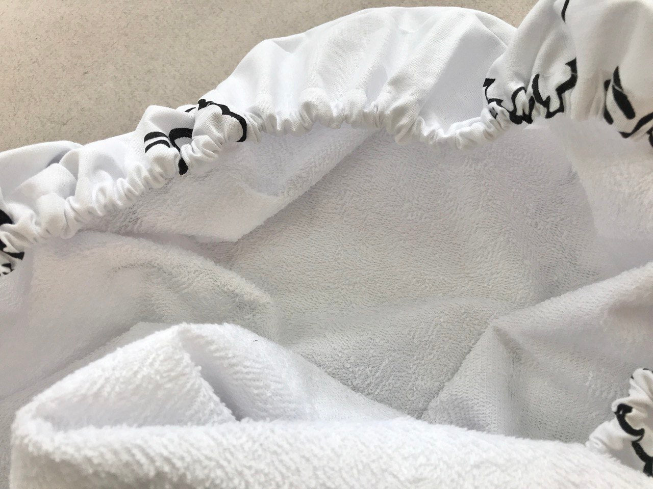 prostyradlo-v-kolyasku-ovechki