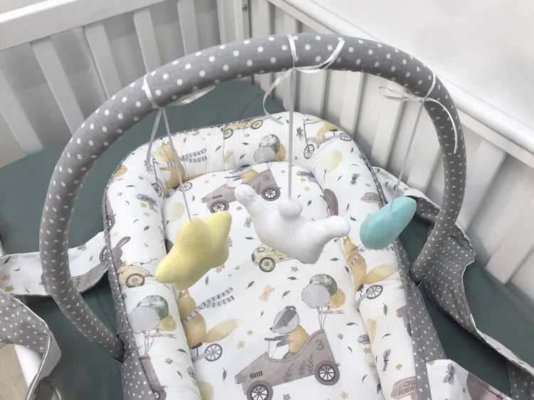 Кокон-мобіль - стильний і зручний дитячий аксесуар для сну