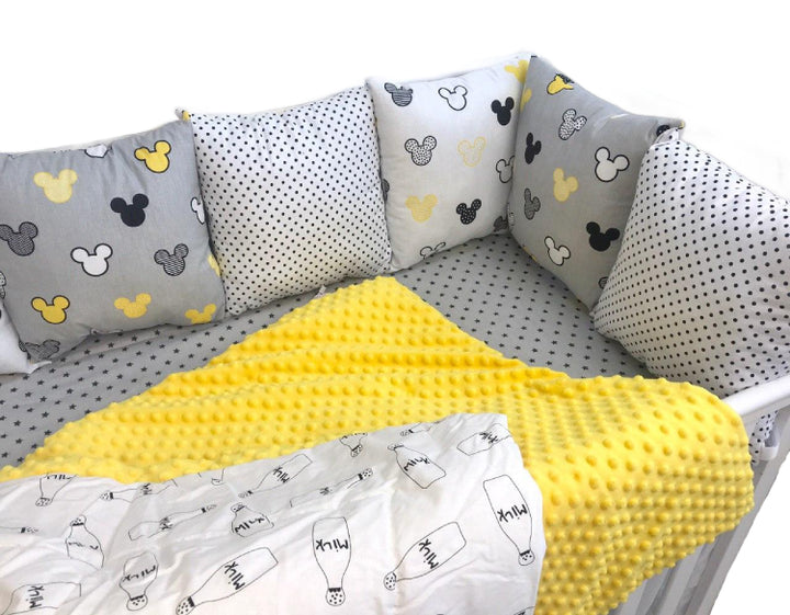 Комплект постільної білизни для дітей – зручні дитячі набори в ліжечко високої якості