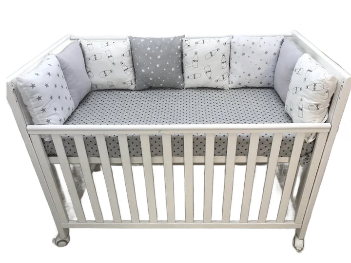 Бортики для детской кроватки — безопасные и стильные аксессуары, обеспечивающие комфорт и защиту ребенка во время сна.