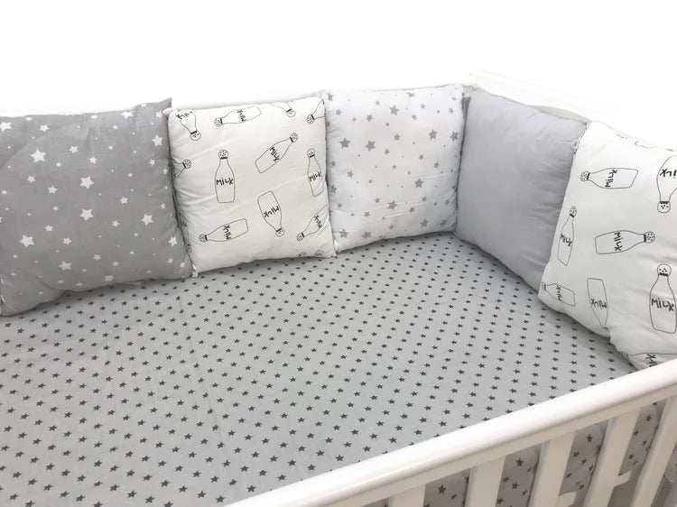 Бортики для детской кроватки — безопасные и стильные аксессуары, обеспечивающие комфорт и защиту ребенка во время сна.