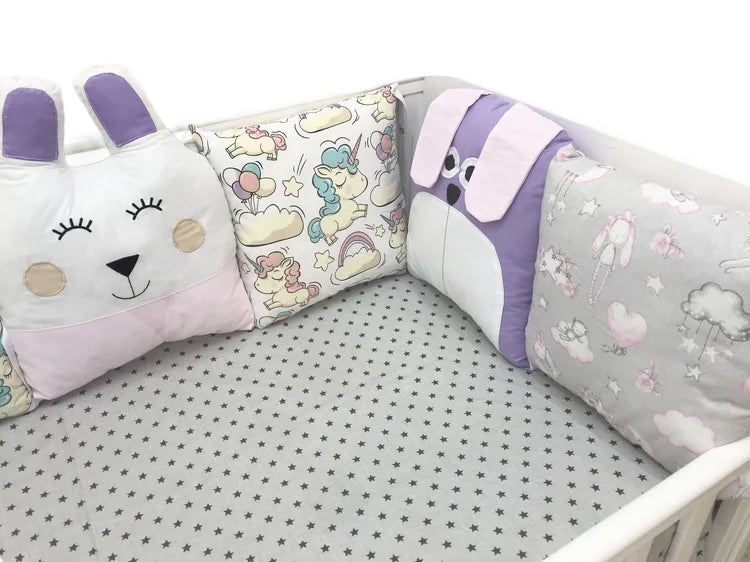 Бортики для дитячого ліжечка - безпечні та стильні аксесуари, що забезпечують комфорт та захист дитини під час сну.