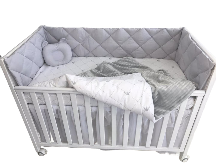 Комплект постільної білизни для дітей – зручні дитячі набори в ліжечко високої якості