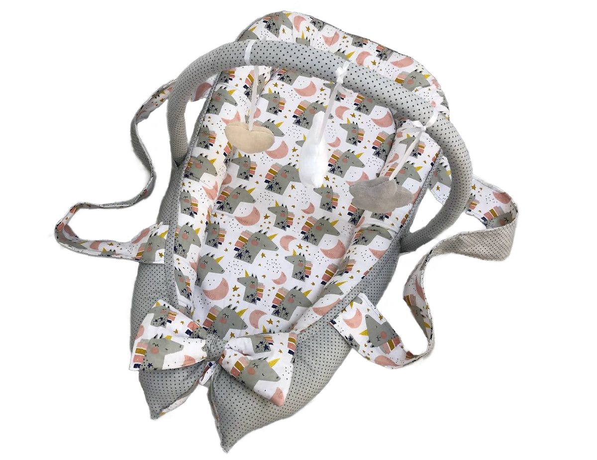 Кокон-мобіль "Єдинороги"