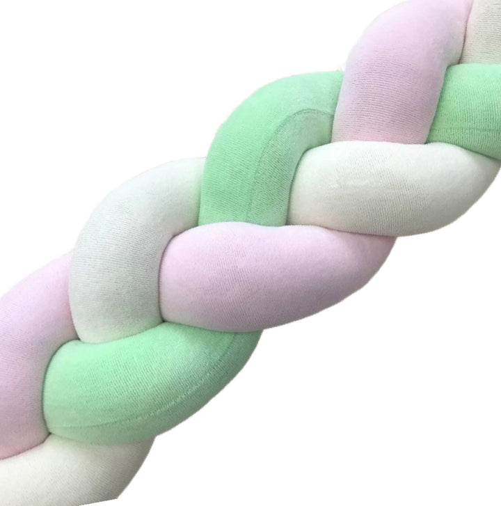 Бортик косичка из мягкого материала для безопасного и стильного оформления детской кроватки