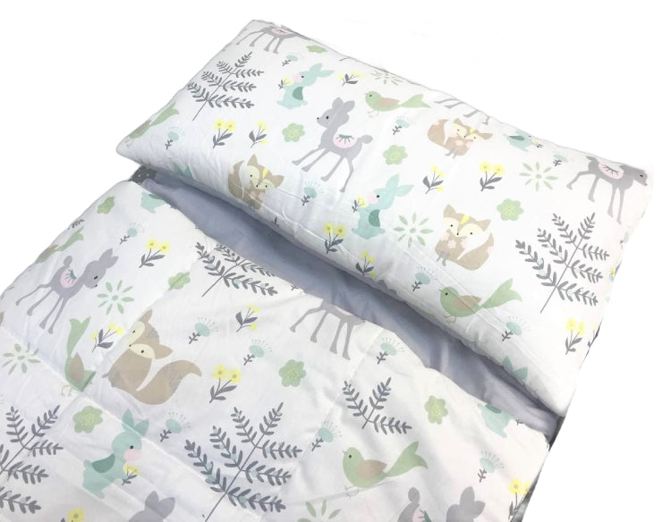 Дитячі спальники для комфортного сну на природі – високоякісні та зручні спальні мішки для дітей, ідеально підходять для кемпінгу, походів та подорожей.