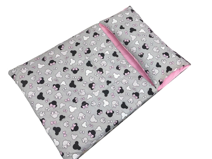 Дитячі спальники для комфортного сну на природі – високоякісні та зручні спальні мішки для дітей, ідеально підходять для кемпінгу, походів та подорожей.