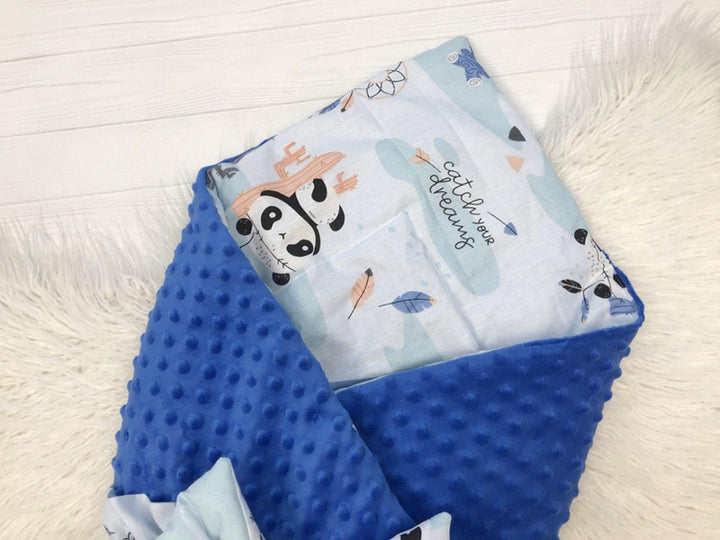 Дитячі пледи-конверти з плюшем – ідеальне поєднання комфорту і стилю для вашої малечі