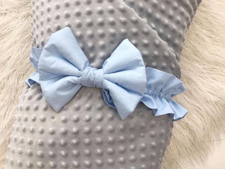 Дитячі пледи-конверти з плюшем – ідеальне поєднання комфорту і стилю для вашої малечі