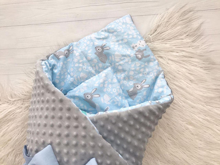 Дитячі пледи-конверти з плюшем – ідеальне поєднання комфорту і стилю для вашої малечі