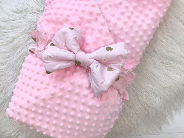 Дитячі пледи-конверти з плюшем – ідеальне поєднання комфорту і стилю для вашої малечі