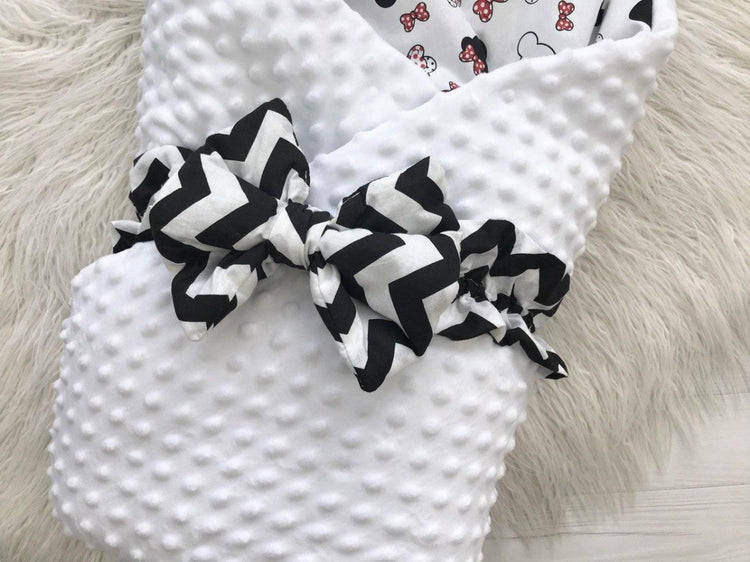 Дитячі пледи-конверти з плюшем – ідеальне поєднання комфорту і стилю для вашої малечі