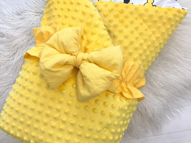 Дитячі пледи-конверти з плюшем – ідеальне поєднання комфорту і стилю для вашої малечі