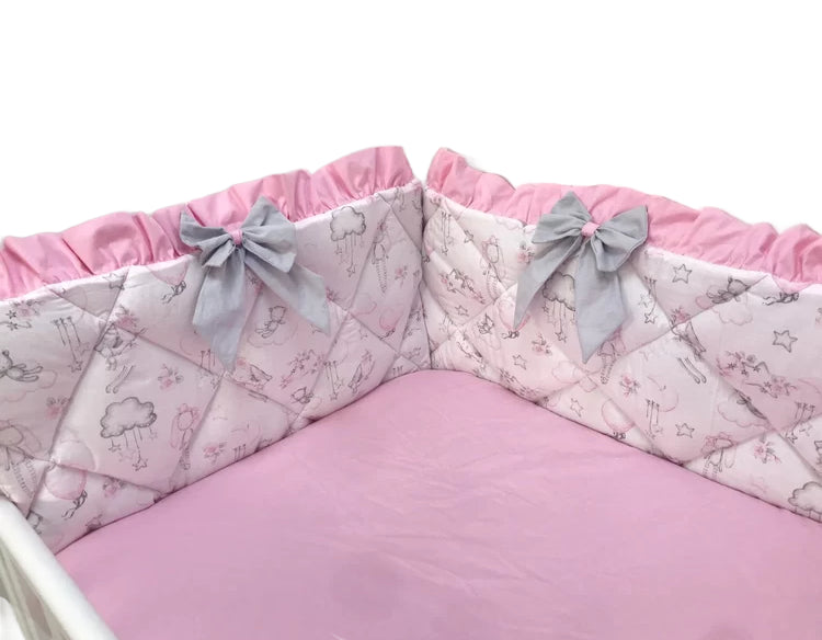Комплект постільної білизни для дітей – зручні дитячі набори в ліжечко високої якості