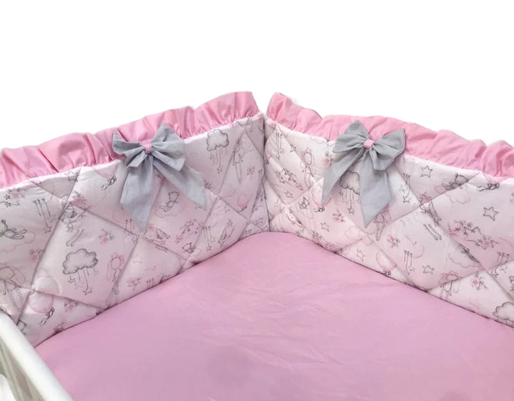 Комплект постільної білизни для дітей – зручні дитячі набори в ліжечко високої якості