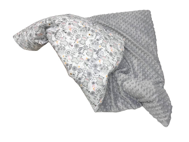 
Плед з плюшем демісезонний - м'який та комфортний плед для затишку вашого немовля


