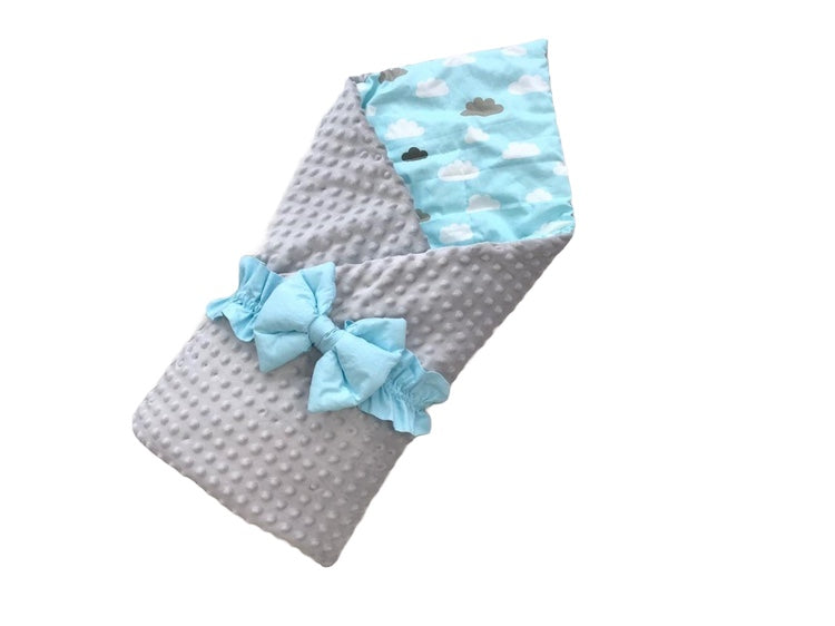 Дитячі пледи-конверти з плюшем – ідеальне поєднання комфорту і стилю для вашої малечі