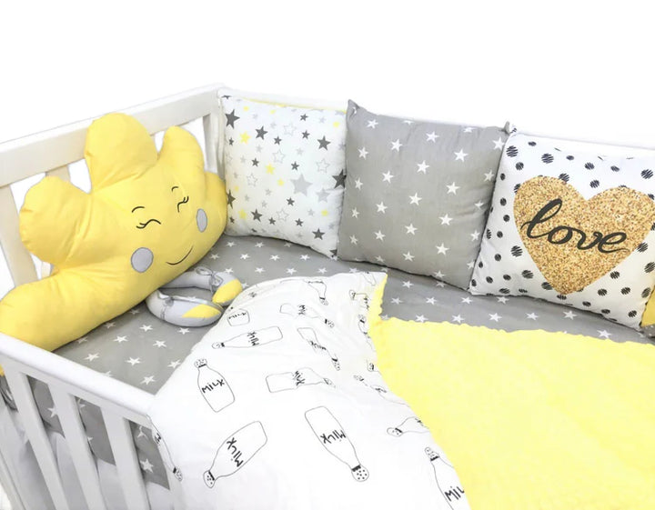 Комплект постільної білизни для дітей – зручні дитячі набори в ліжечко високої якості