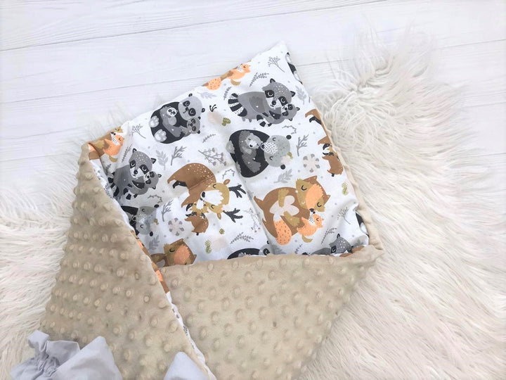 Дитячі пледи-конверти з плюшем – ідеальне поєднання комфорту і стилю для вашої малечі