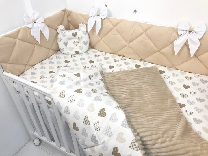 Комплект постільної білизни для дітей – зручні дитячі набори в ліжечко високої якості