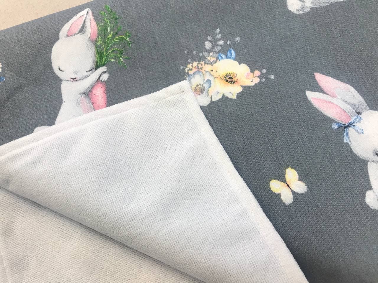 Багаторазові непромокаючі пелюшки для немовлят - захист та зручність