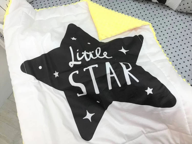 Комплект постільної білизни для дітей – зручні дитячі набори в ліжечко високої якості